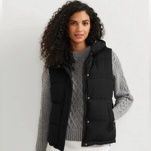 Eddie Bauer Women’s Hooded Puffer Vest